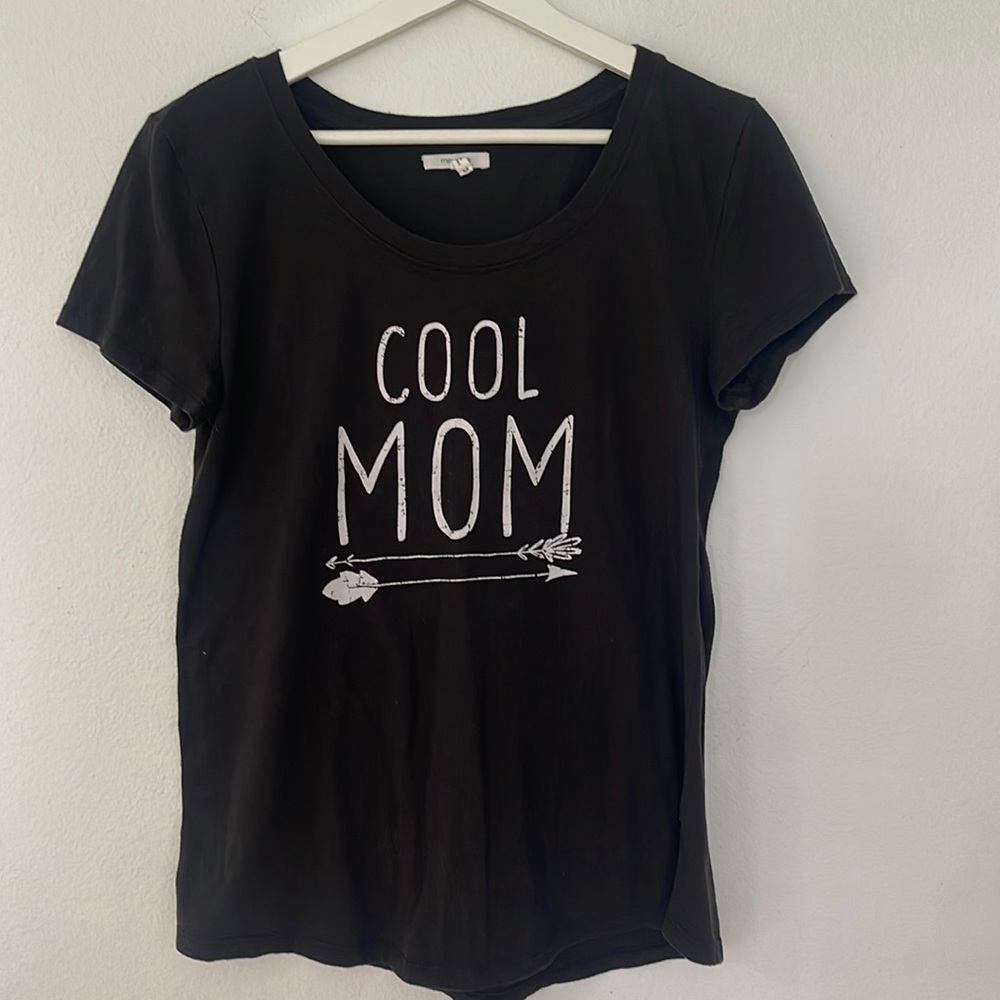 Womens “Cool Mom” Maurice’s  T-shirt, size medium